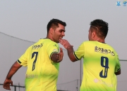 足球场上强强对话，谁能捧起胜利之杯？的简单介绍