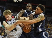 三亿体育体育官方-小牛遭遇雄鹿逆转，惨遭三连败的简单介绍