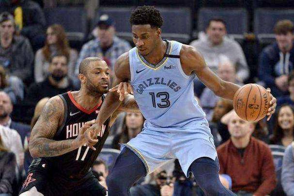 开拓者队客场击败灰熊队,取得重要胜利 开拓者队客场击败灰熊队,取得重要胜利