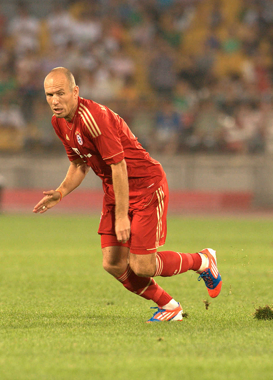 意外之喜！欧冠决赛重启评选，谁登上王座？