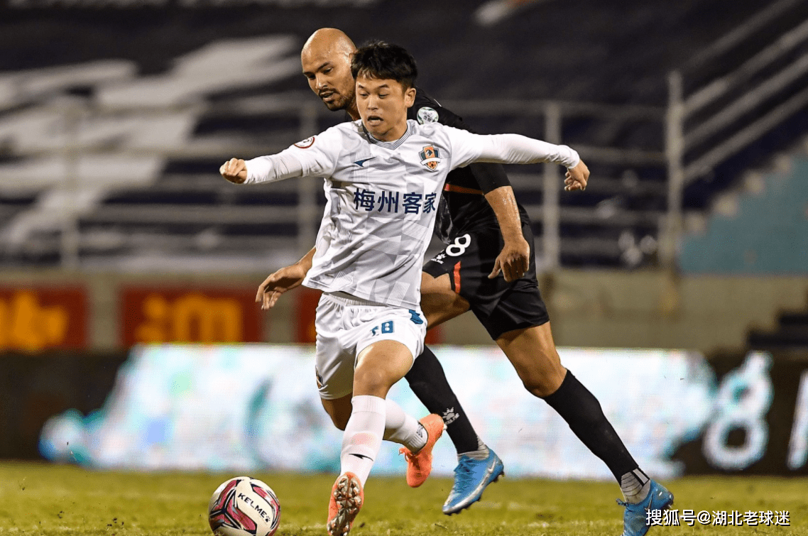 关于厄尔多瓜队遭遇强敌，险些失利的信息