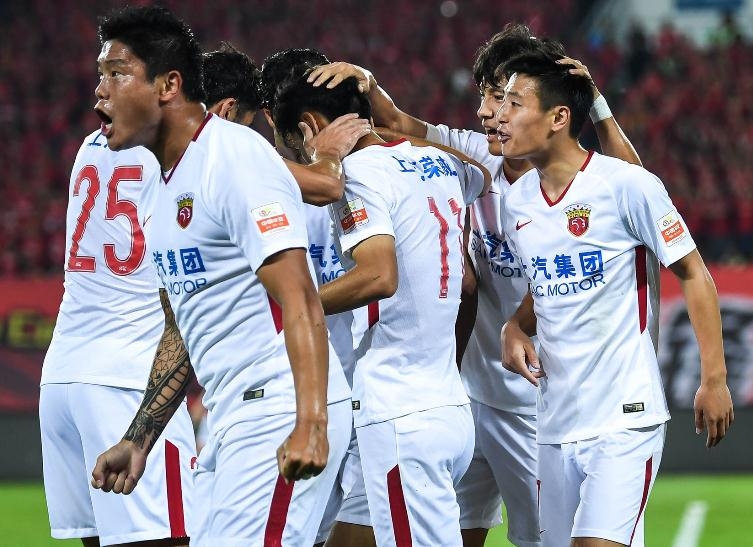 上港客场不敌恒大,跌至第四 上港客场不敌恒大,跌至第四