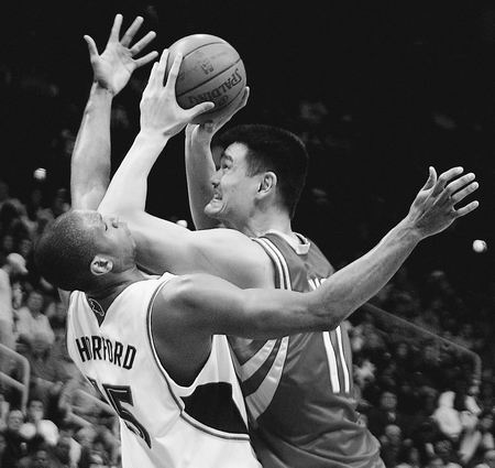 火箭双核狂砍80分,擒下老鹰 火箭双核狂砍80分,擒下老鹰