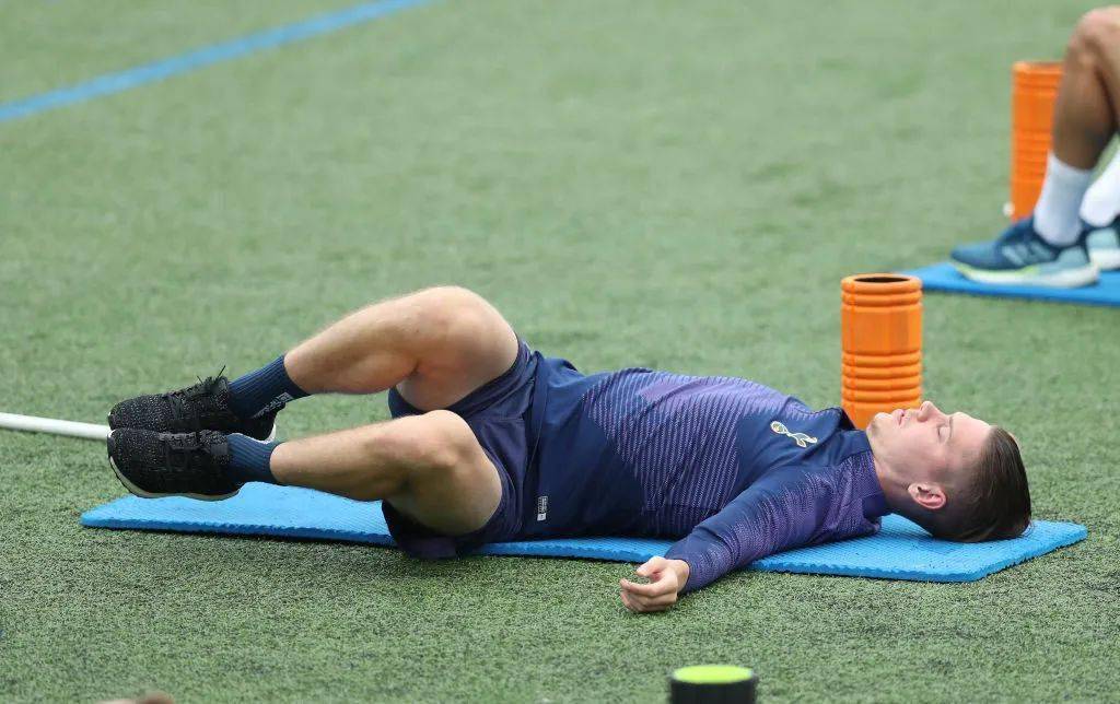 球队训练备战不力，表现疲态明显