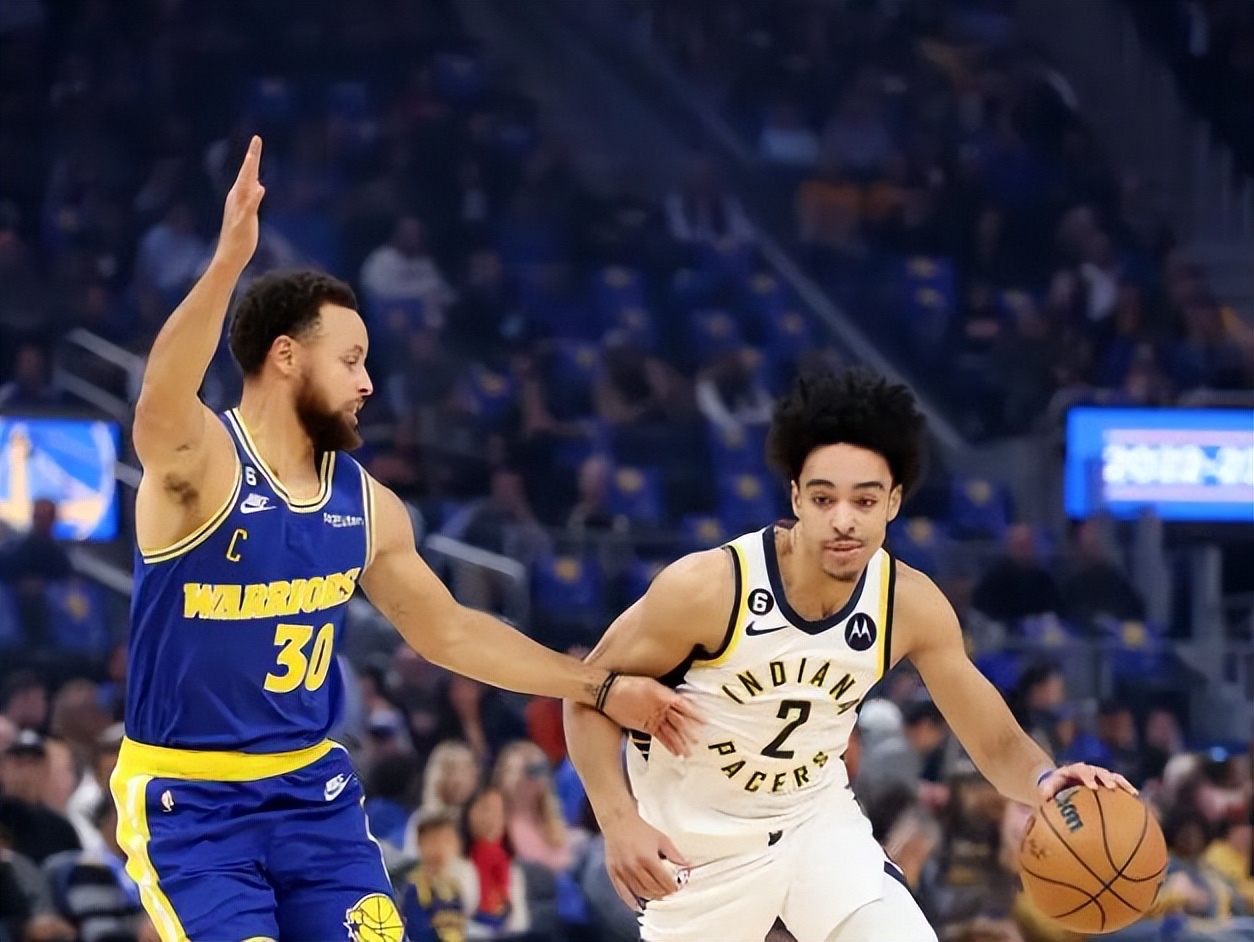 太阳主场大胜凯尔特人，追平西部榜首的简单介绍