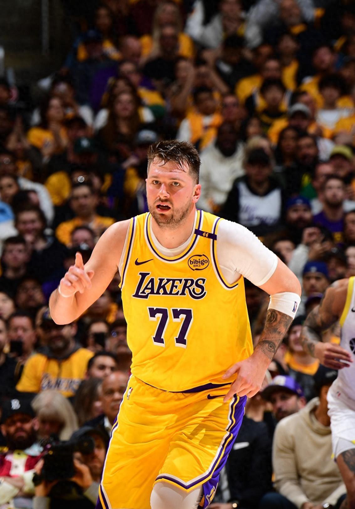 火箭惨败雄鹿遭3连败